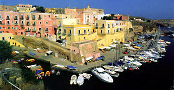 Ventotene e Isole Pontine in barca a vela